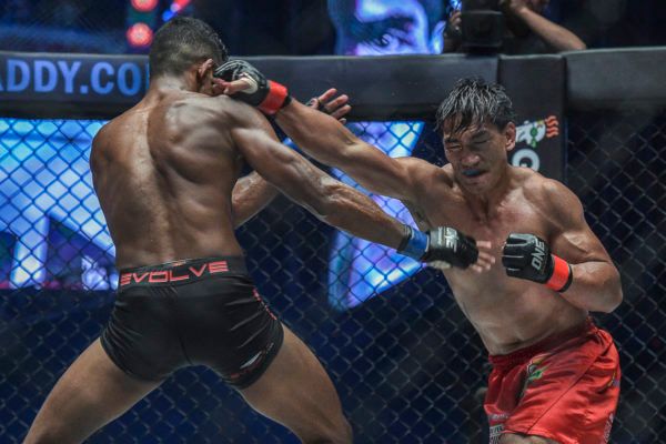 Eduard Folayang YK4_7995 600x400