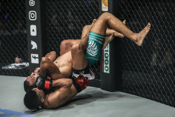 Elipitua Siregar Stays Perfect With Submission Of Muhammad Imran