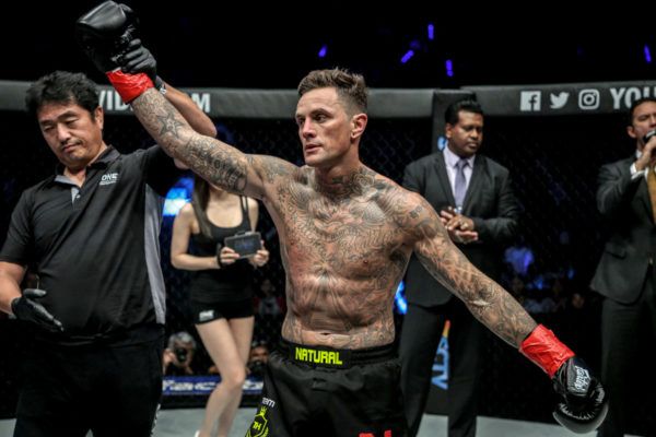 Nieky Holzken IMG_3710 600x400
