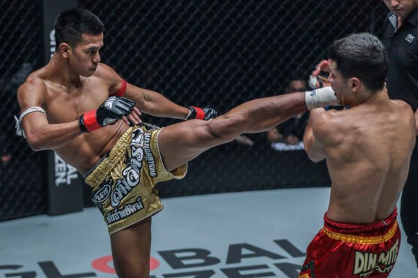 Panpayak Jitmuangnon's Muay Thai Magic Defeats Rui Botelho