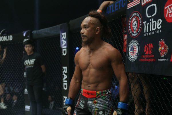 AJ Lias Mansor IMG_20170114_223841 600x400