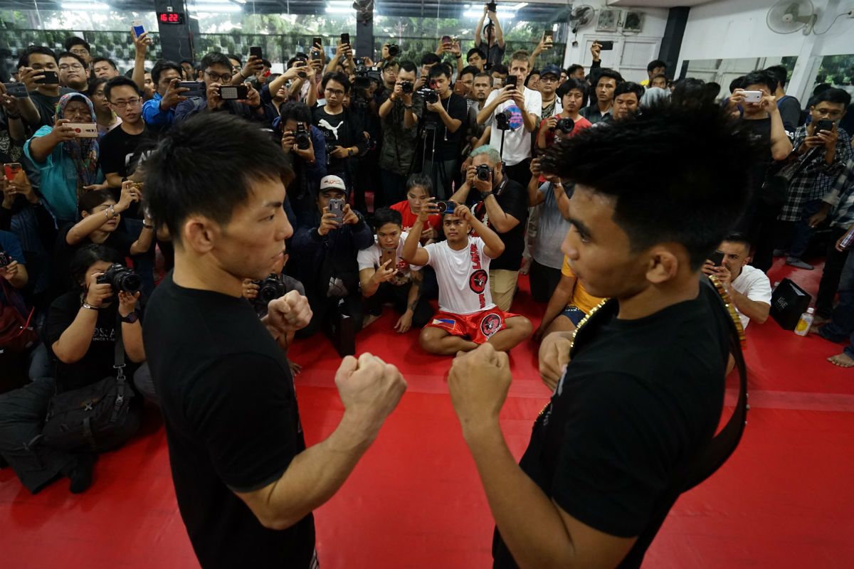 Strawweight MMA fighters Joshua Pacio and Yosuke Saruta face off