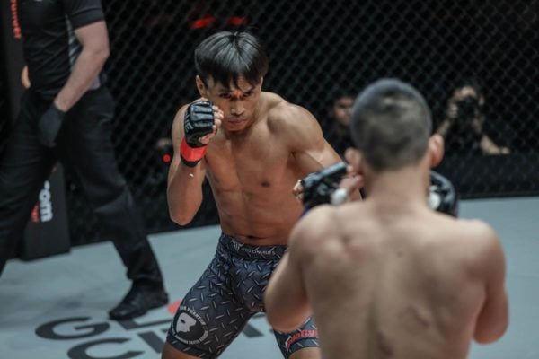 Niu Kang Kang IMGL7259 600x400