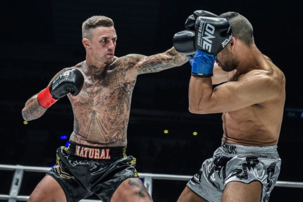 Nieky Holzken YK4_2331 600x400