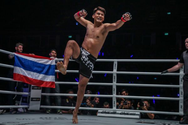 Shannon Wiratchai DC 7019 600x400