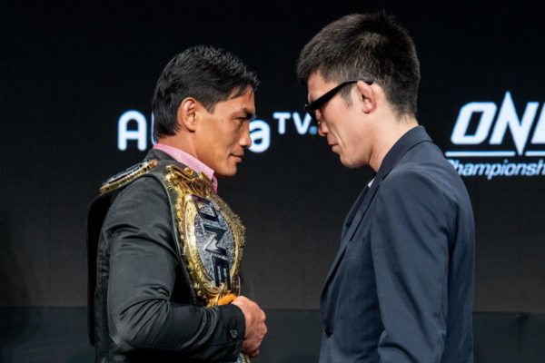 shinya Aoki Eduard Folayang BBB_2637 600x400