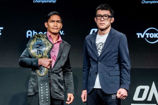 shinya Aoki Eduard Folayang BBB_2674 600x400