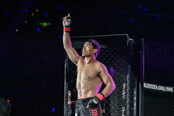 Eduard Folayang DSC_2551 600x399