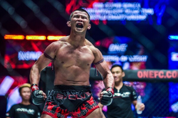 Nong-O's Warning To Challengers: 'I'm More Confident Than Ever'