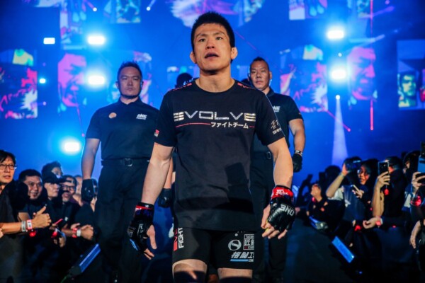 Shinya Aoki DC 9454 600x400