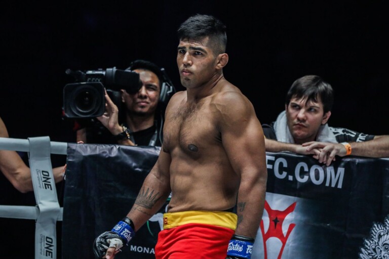 Agilan Thani faces Yoshihiro Akiyama at ONE: LEGENDARY QUEST