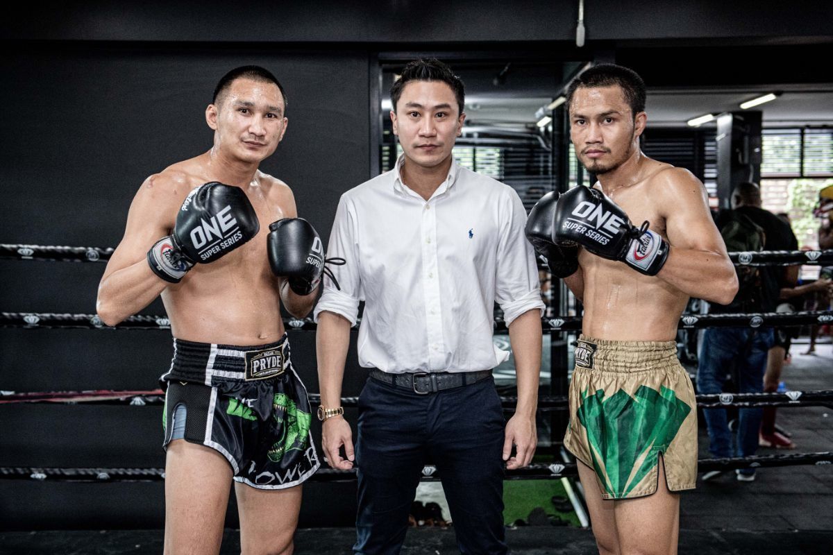 ONE Featherweight World Champion Petchmorakot with Petchyindee Academy owner Sia Boat and Sorgraw