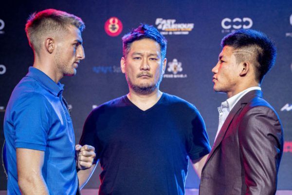 Jonathan Haggerty Rodtang Jitmuangnon ONE DAWN OF HEROES pre event press conference AAA_0394 600x400