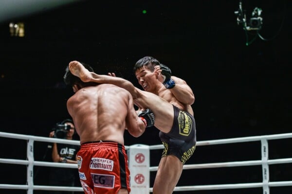 "Crazy Dog" Dae Sung Park lands a left high kick at ONE: DAWN OF HEROES