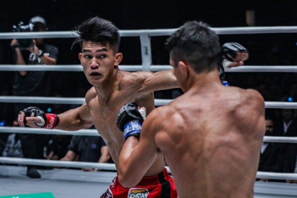 Danny "The King" Kingad throws a left hook at ONE: DAWN OF HEROES