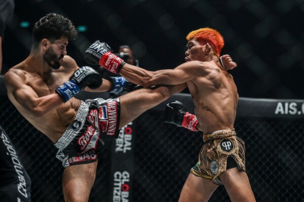 Dutch-Moroccan fighter Ilias Ennahachi kicks Petchdam Petchyindee Academy