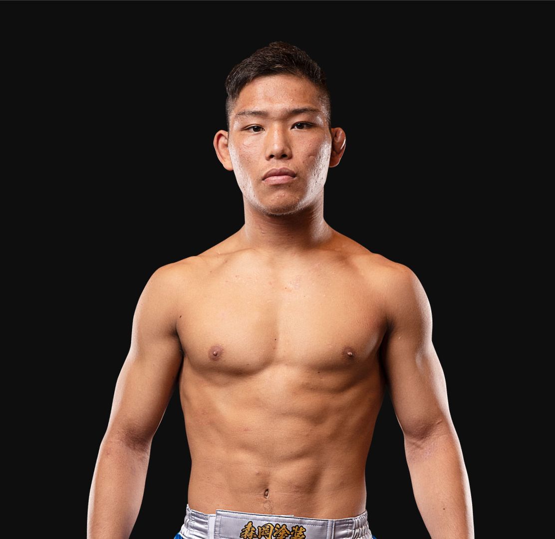 Hikaru_Yoshino hero 1200x1165 2