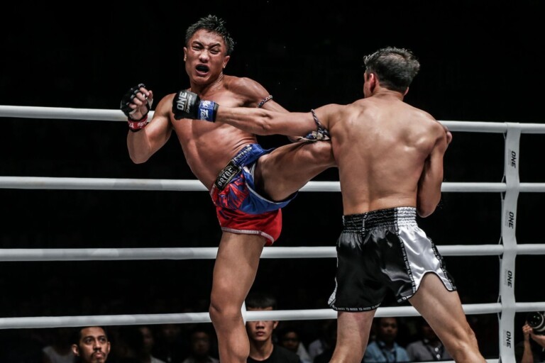 Mongkolpetch Petchyindee Academy defeats Joseph Lasiri at ONE IMMORTAL TRIUMPH