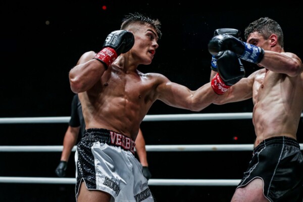 Santino Verbeek defeats Juan Cervantes DUX 0964 600x400