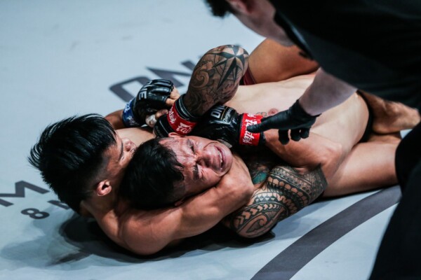 Elipitua Siregar defeats Egi Rozten at ONE DAWN OF VALOR DC DUX_0278 600x400