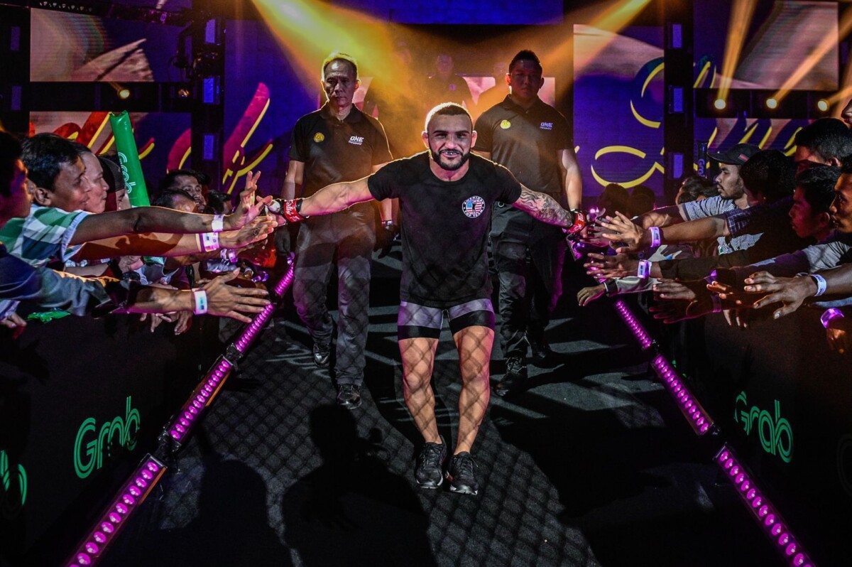 Brazilian martial artist John Lineker makes his way down to the Circle for his ONE debut in October 2019