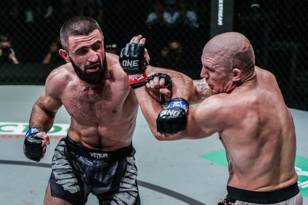 Kiamrian Abbasov attacks Zebaztian Kadestam at ONE: DAWN OF VALOR in Jakarta