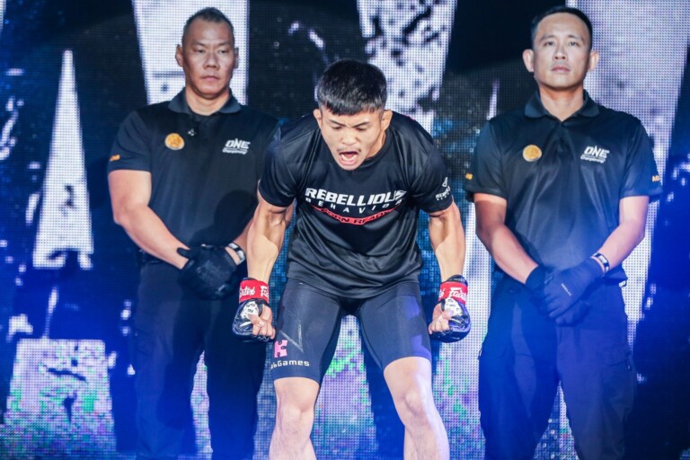 Japanese star Yuya Wakamatsu makes his entrance