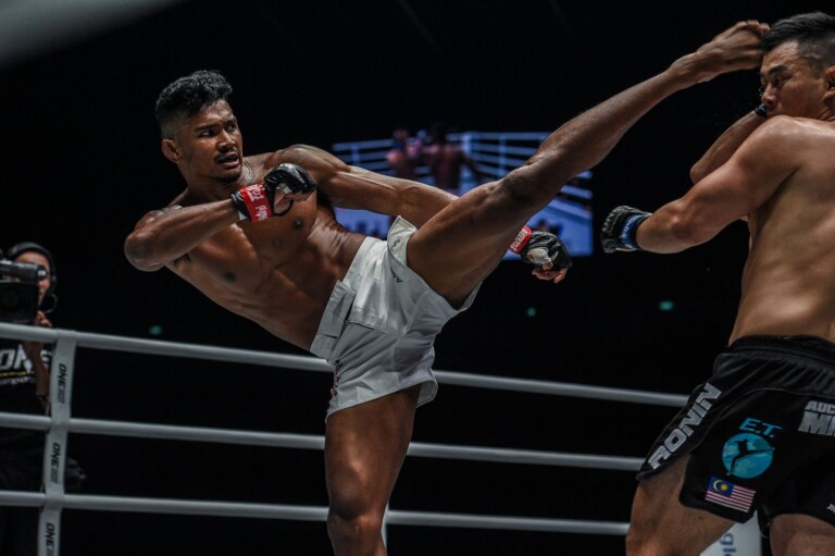 Amir Khan vs Ev Ting at ONE: EDGE OF GREATNESS