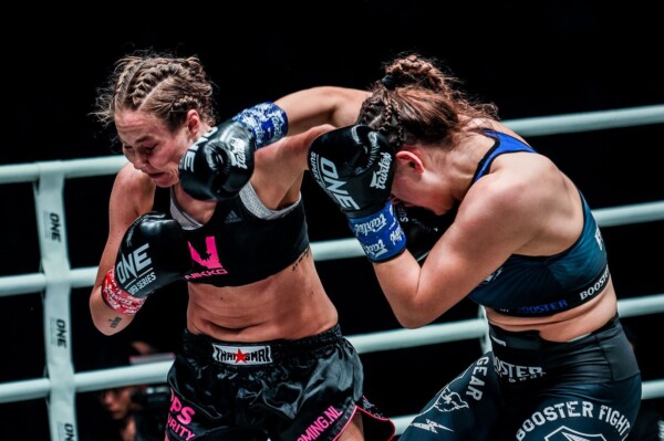 Christina Breuer defeats Jorina Baars at ONE AGE OF DRAGONS