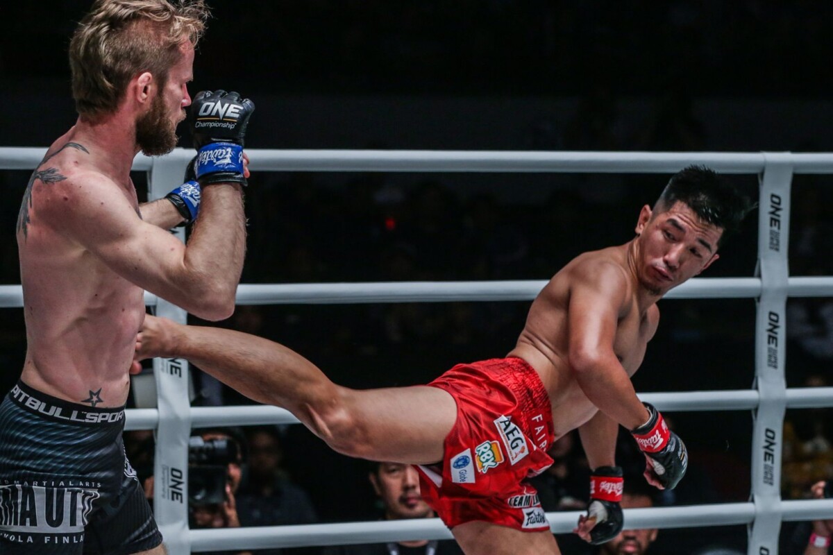 Geje Eustaquio defeats Toni Tauru at ONE MASTERS OF FATE