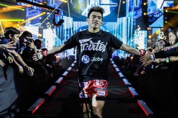 ONE Strawweight World Champion at ONE: MASTERS OF FATE