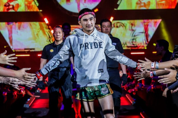 Petchmorakot Petchyindee Academy makes his entrance at at ONE EDGE OF GREATNESS