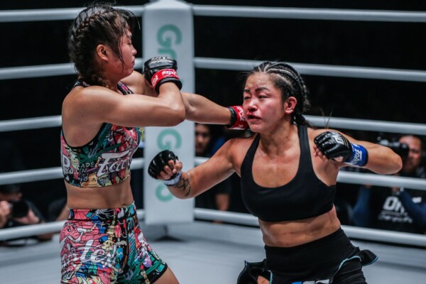 Stamp Fairtex vs. Bi Nguyen at ONE: MASTERS OF FATE in Manila, Philippines