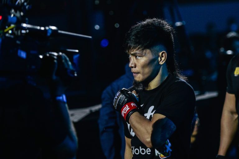 Lito Adiwang enters the Mall Of Asia Arena