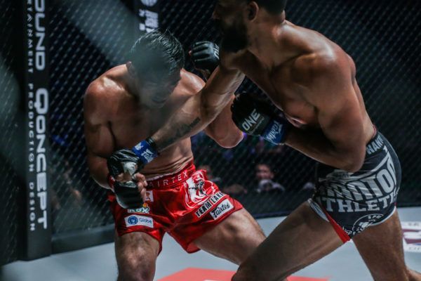 Surging Dutchman Pieter Buist cracks Eduard Folayang