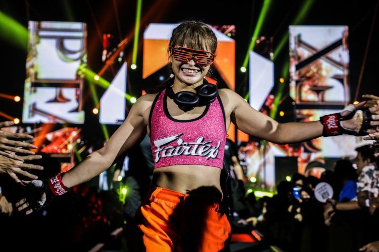 Thai superstar Stamp Fairtex dances her way to the ring