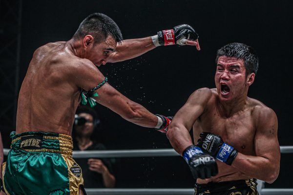 Petchmorakot Petchyindee Academy defeats Pongsiri PK.Saenchaimuaythaigym ONE WARRIORS CODE DC 1989 600x400