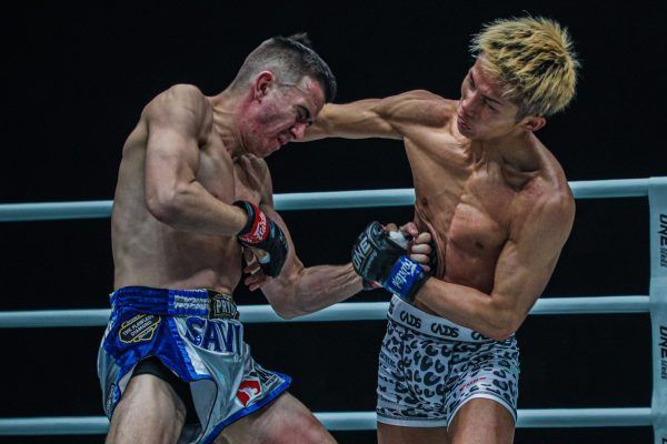 Japanese striker Taiki Naito cracks Savvas Michael Petchyindee Academy with a punch