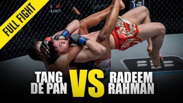 Radeem Raham secures the back and gets the rear-naked choke against Tang De Pan at ONE: GRIT & GLORY.