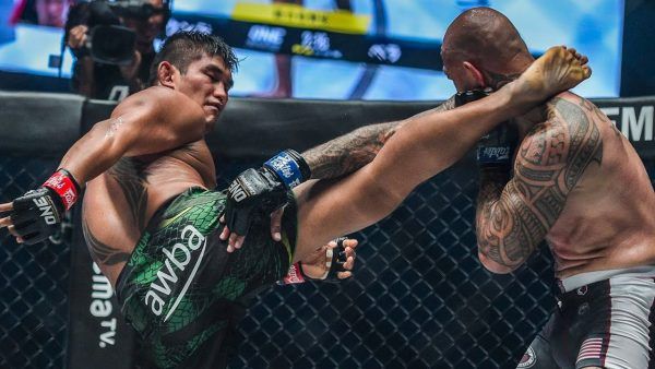 aung la n sang vs brandon vera all significant strikes 600x338