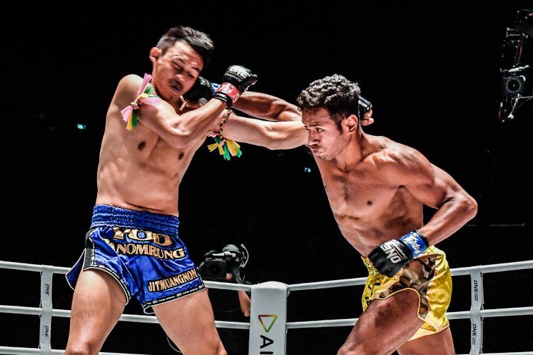 Felipe Lobo fights Yodpanomrung Jitmuangnon in Muay Thai action at ONE: A NEW BREED III