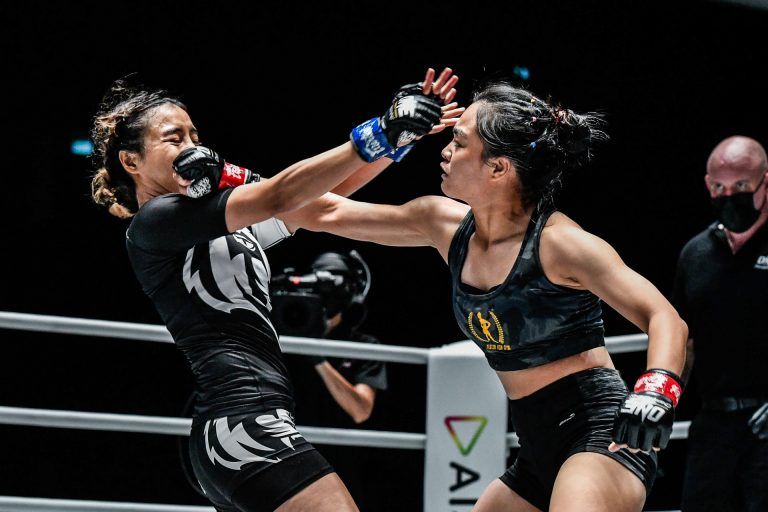 Thai mixed martial artists Sunisa Srisen and Rika Ishige do battle