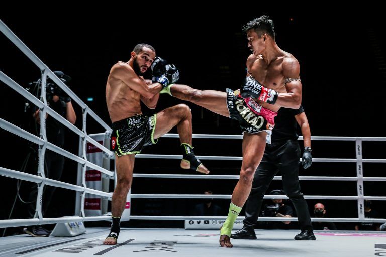 Muay Thai star Superlek Kiatmoo9 battles Fahdi Khaled
