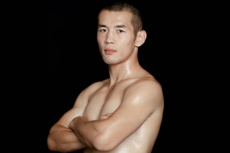 Chinese Muay Thai World Champion "Bamboo Sword" Zhang Chunya