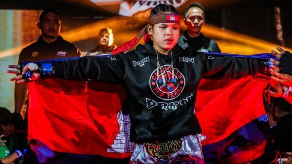 nou srey povs sensational one championship debut 600x338