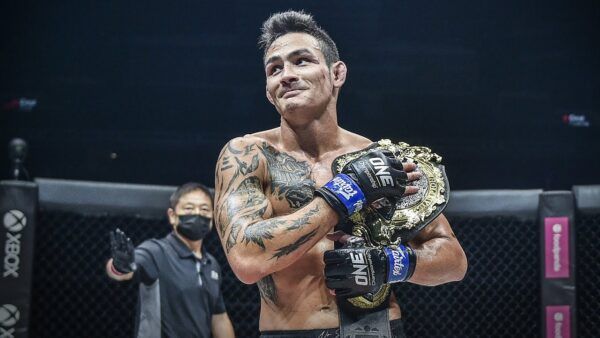 thanh le reacts to martin nguyen knockout post fight interview 600x338