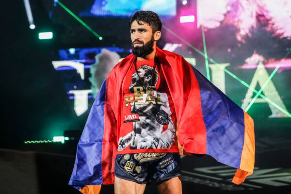 Kickboxers Marat Grigorian and Ivan Kondratev fight at ONE: BIG BANG