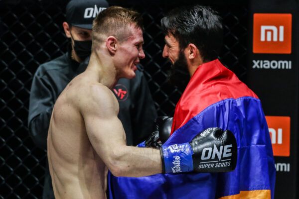 Kickboxers Marat Grigorian and Ivan Kondratev fight at ONE: BIG BANG