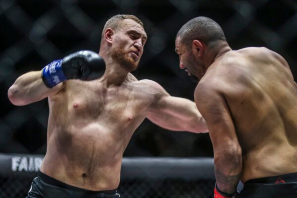 Anderson Silva and Murat Aygun fight at ONE: BIG BANG