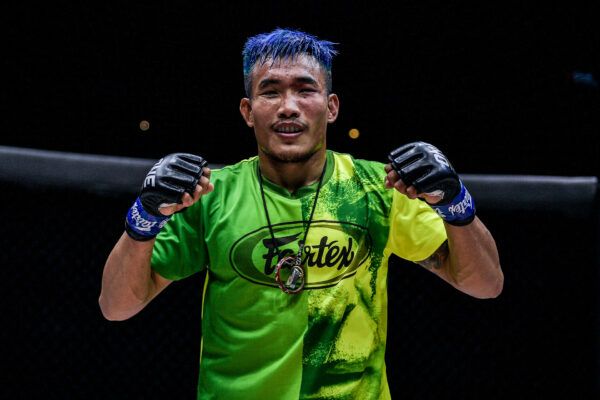 MMA stars Tatsumitsu Wada and Yodkaikaew Fairtex fight at ONE: COLLISION COURSE